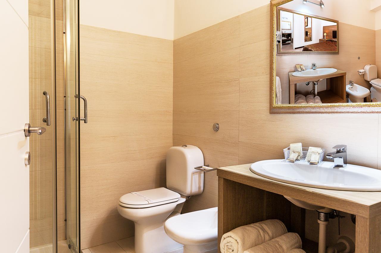 オルビア Le Residenze Del Centroアパートホテル エクステリア 写真