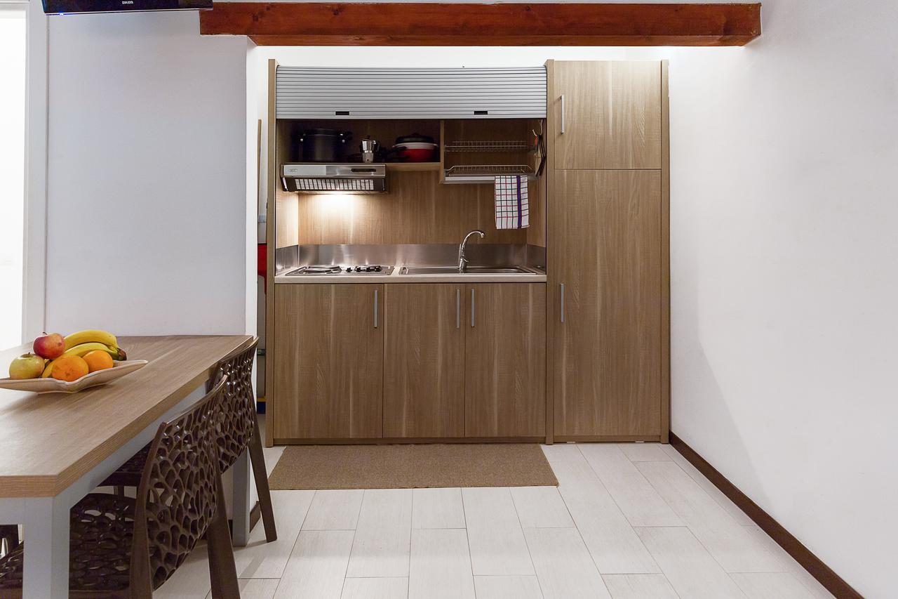 オルビア Le Residenze Del Centroアパートホテル エクステリア 写真